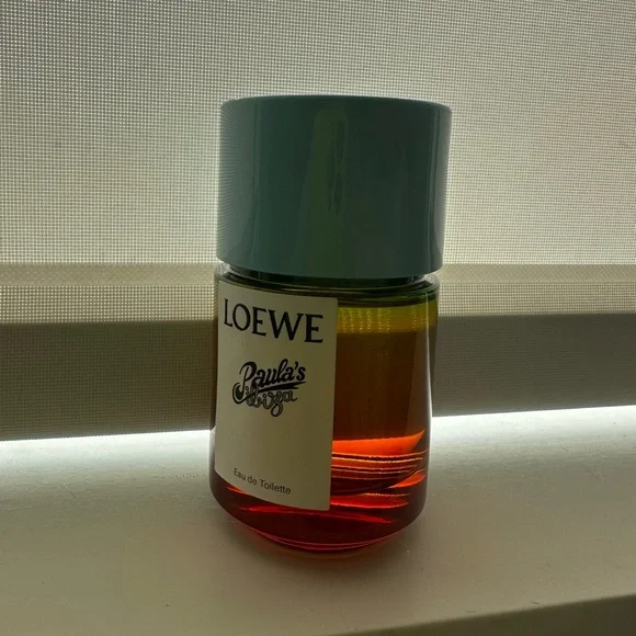 Loewe Blue and Brown Bath & Body Product - Picture 3 of 6